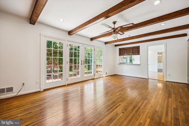 Empty room, Interior, Recessed Lighting, Wooden Beams, Wood Texture Flooring