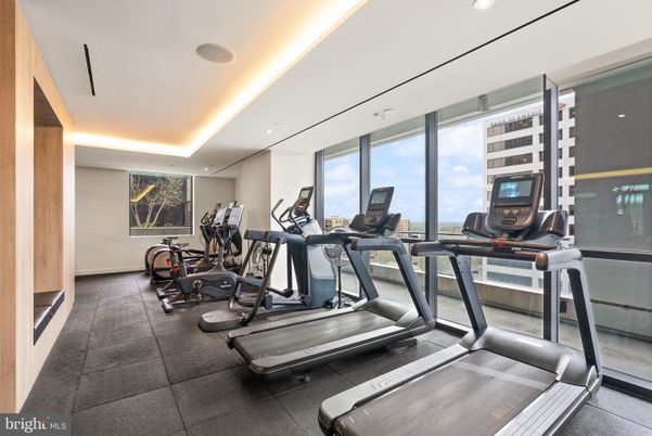 Fitness Equipment, Gym, Interior, Recessed Lighting, Water