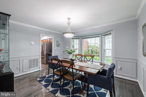 Dining room, Interior, Kitchen, Pendant Lights, Wood Texture Flooring