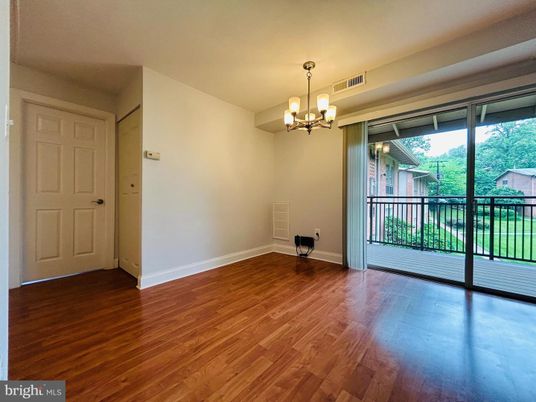 Chandelier, Empty room, Interior, Wood Texture Flooring