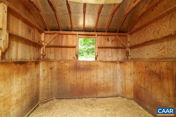 Empty room, Interior, Wooden Beams, Wooden Ceilings, Wooden Walls