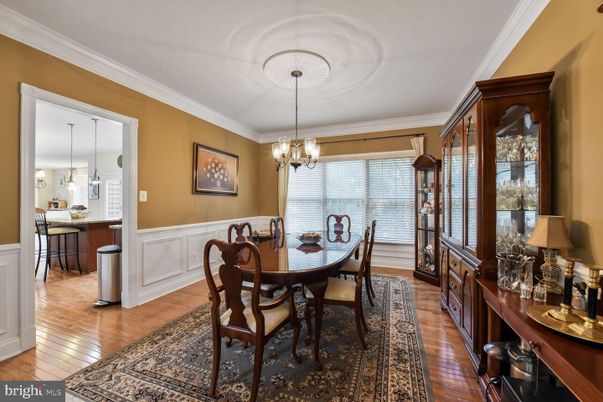 Chandelier, Dining room, Interior, Pendant Lights, Wood Texture Flooring
