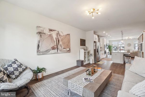 Dining room, Interior, Kitchen, Living room, Pendant Lights, Recessed Lighting, Stainless Steel Appliances, Wood Texture Flooring