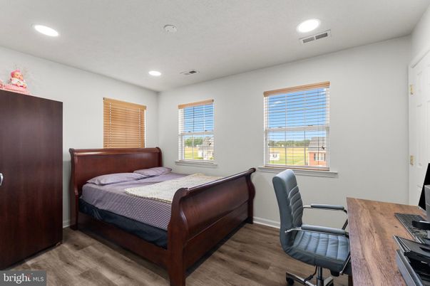Bedroom, Home Office, Interior, Recessed Lighting, Wood Texture Flooring