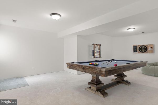 Billiard Table, Game Room, Interior