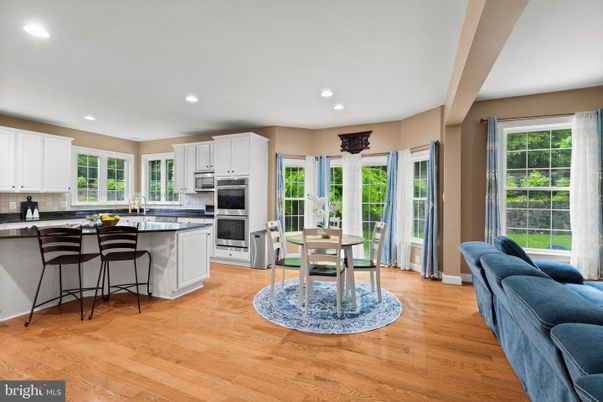 Dining room, Interior, Kitchen, Recessed Lighting, Stainless Steel Appliances, Wood Texture Flooring