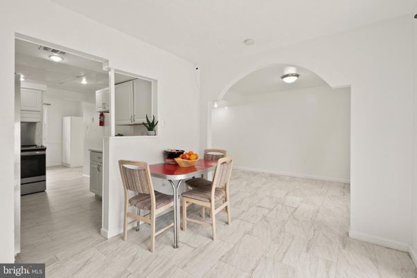 Dining room, Interior, Kitchen, Marble, Recessed Lighting