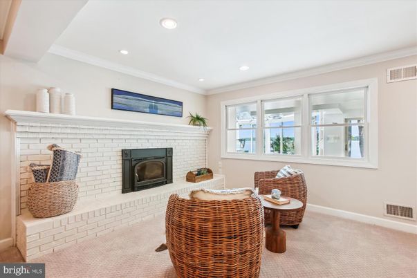 Fireplace, Interior, Living room, Recessed Lighting