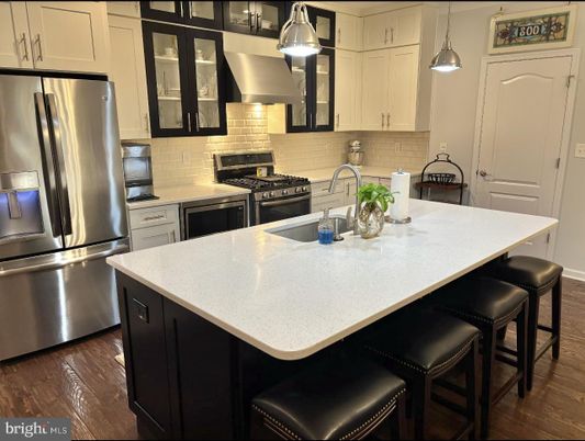 Interior, Kitchen, Pendant Lights, Stainless Steel Appliances, Wood Texture Flooring