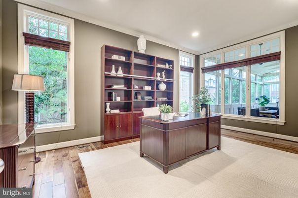 Home Office, Interior, Recessed Lighting, Wood Texture Flooring