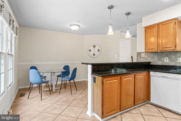 Dining room, Interior, Kitchen, Pendant Lights