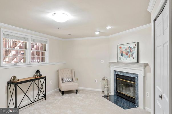 Fireplace, Interior, Recessed Lighting
