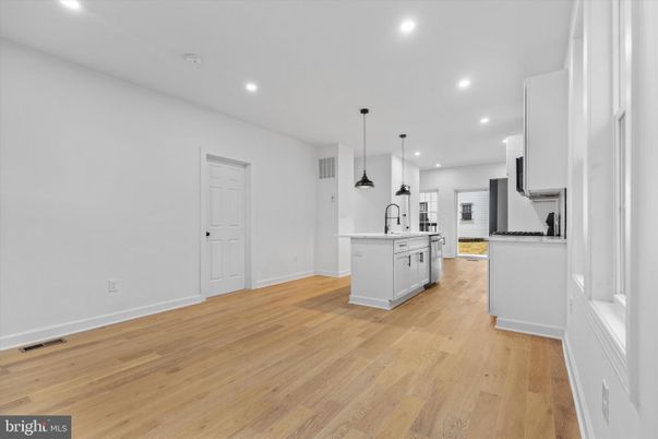 Interior, Kitchen, Pendant Lights, Recessed Lighting, Wood Texture Flooring