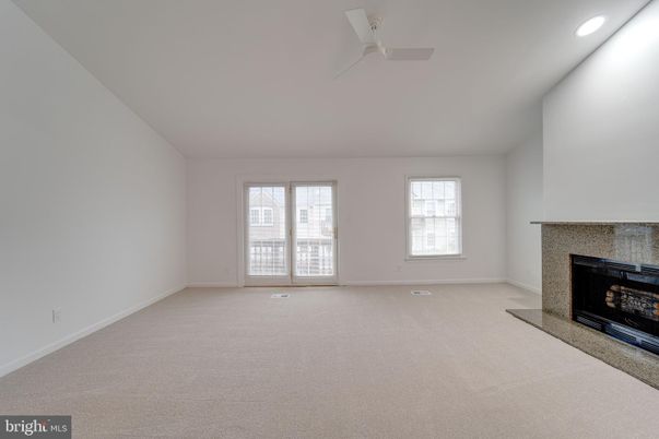 Empty room, Fireplace, Interior, Recessed Lighting