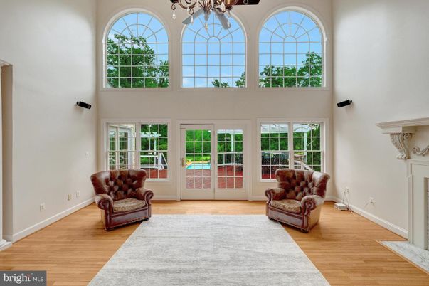 Chandelier, Interior, Wood Texture Flooring