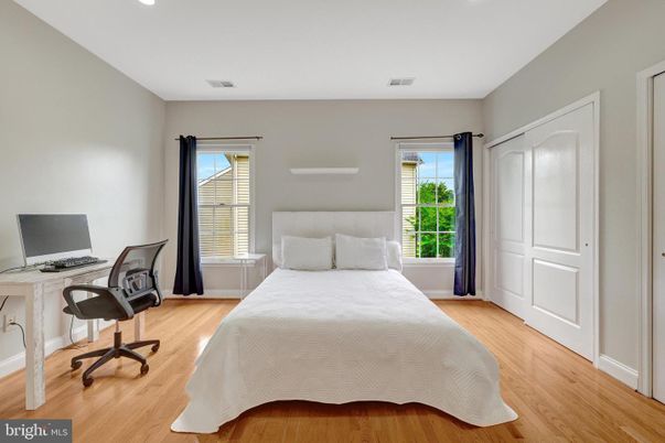 Bedroom, Home Office, Interior, Recessed Lighting, Wood Texture Flooring