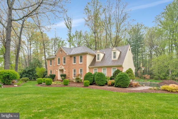 Backyard, Exterior, Facade, Brick Facade, French Provincial