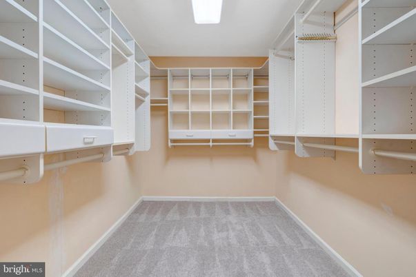 Interior, Recessed Lighting, Walk-in Closets