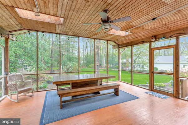 Interior, Sun Room, Wooden Ceilings, Wood Texture Flooring