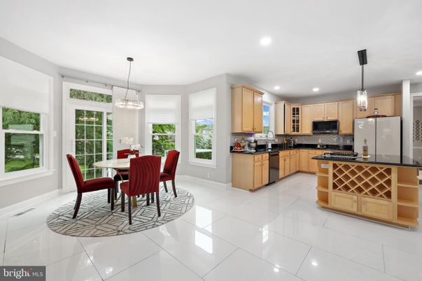 Dining room, Interior, Kitchen, Pendant Lights, Recessed Lighting