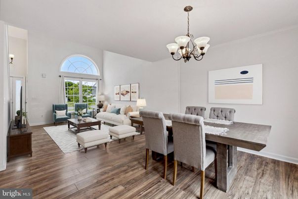Chandelier, Dining room, Interior, Living room, Wood Texture Flooring