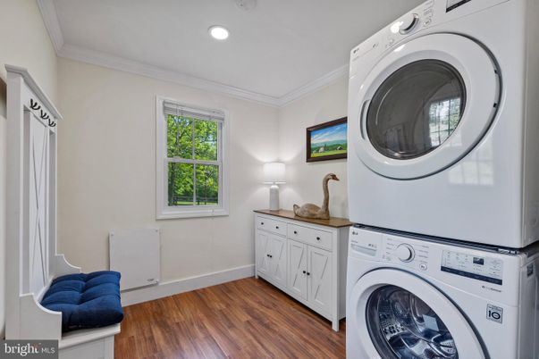 Interior, Recessed Lighting, Utility Closets, Washer, Wood Texture Flooring
