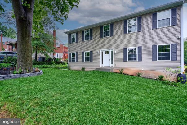Backyard, Exterior, Facade, Georgian