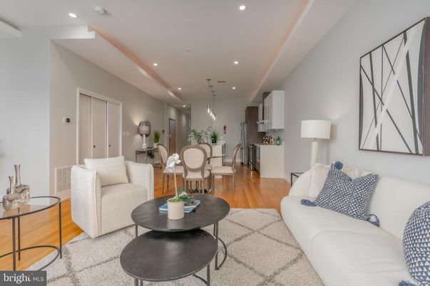 Dining room, Interior, Kitchen, Living room, Pendant Lights, Recessed Lighting, Wood Texture Flooring