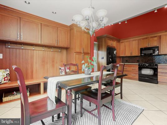 Chandelier, Dining room, Interior, Kitchen, Recessed Lighting