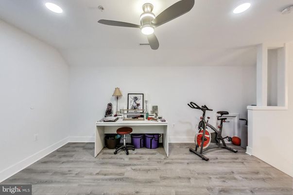 Fitness Equipment, Home Office, Interior, Recessed Lighting, Wood Texture Flooring