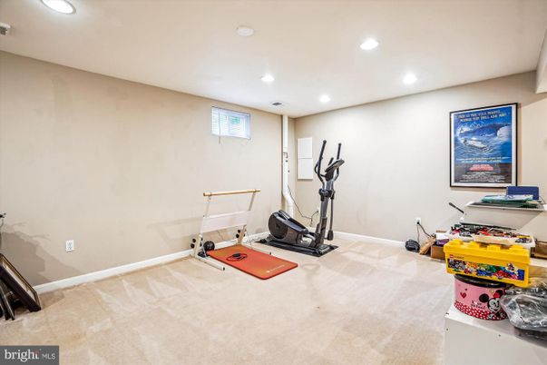 Fitness Equipment, Interior, Recessed Lighting