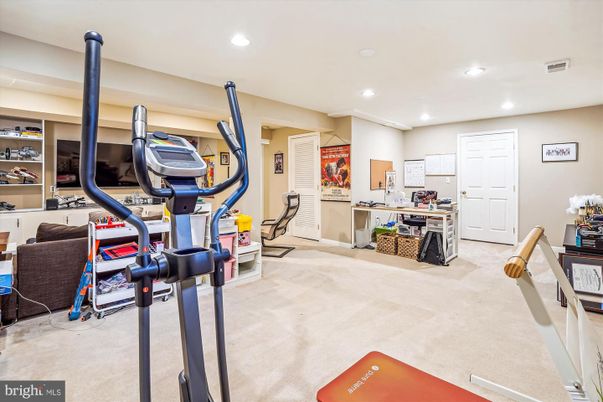 Fitness Equipment, Interior, Recessed Lighting