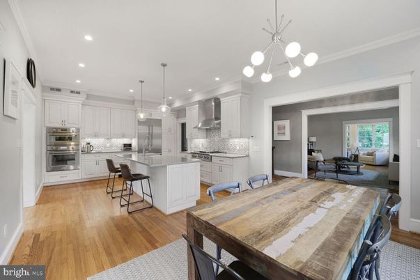 Interior, Kitchen, Living room, Pendant Lights, Recessed Lighting, Stainless Steel Appliances, Wood Texture Flooring