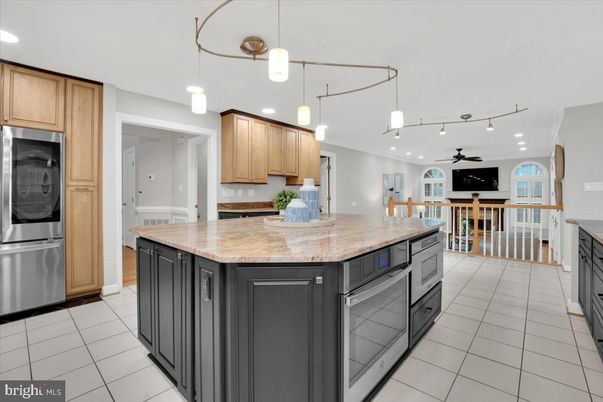 Dining room, Interior, Kitchen, Pendant Lights, Recessed Lighting