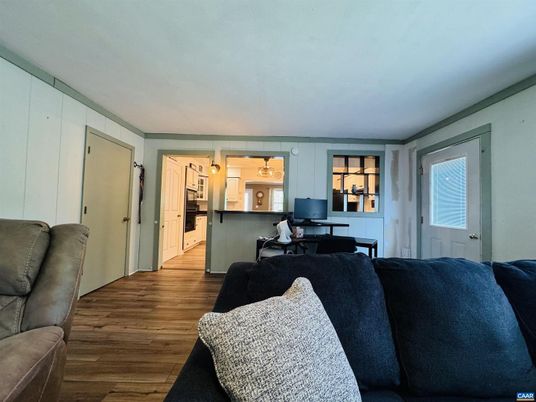 Interior, Kitchen, Living room, Pendant Lights, Wood Texture Flooring