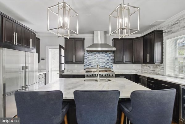 Interior, Kitchen, Pendant Lights, Stainless Steel Appliances