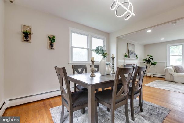 Dining room, Interior, Recessed Lighting, Wood Texture Flooring