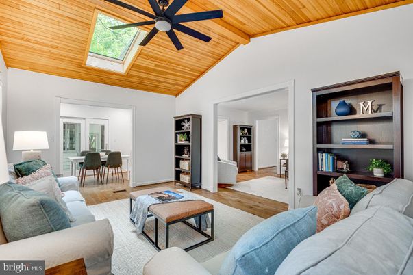 Dining room, Interior, Living room, Wooden Beams, Wooden Ceilings, Wood Texture Flooring