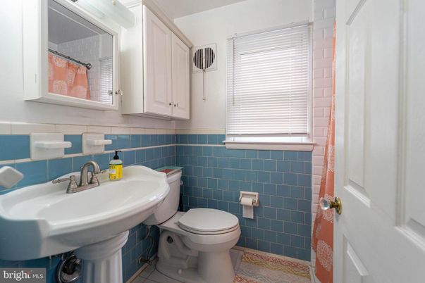 Bathroom, Interior