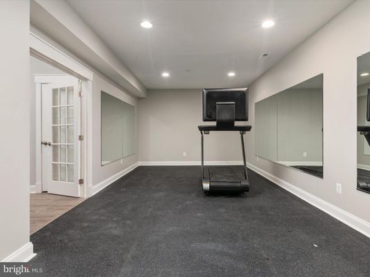 Fitness Equipment, Interior, Recessed Lighting