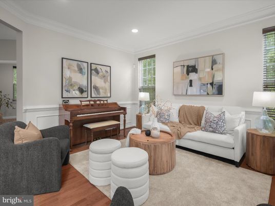 Interior, Living room, Piano, Recessed Lighting, Wood Texture Flooring