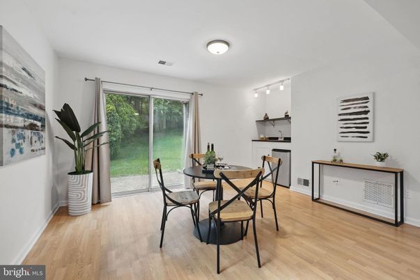 Dining room, Interior, Wood Texture Flooring