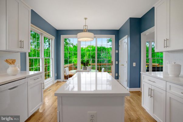 Dining room, Interior, Kitchen, Pendant Lights, Wood Texture Flooring