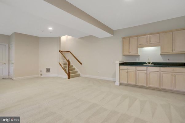 Empty room, Interior, Kitchen, Recessed Lighting