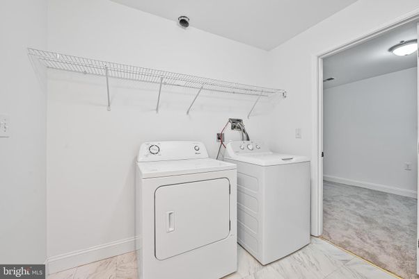 Interior, Marble, Utility Closets, Washer