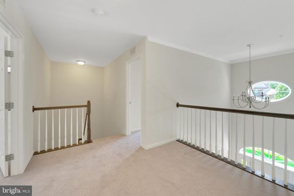 Chandelier, Empty room, Interior