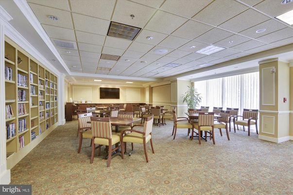 Dining room, Interior, Recessed Lighting