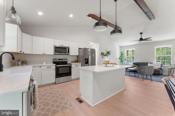Interior, Kitchen, Living room, Pendant Lights, Recessed Lighting, Stainless Steel Appliances, Wooden Beams, Wood Texture Flooring