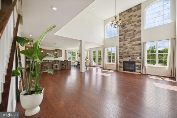 Dining room, Fireplace, Interior, Pendant Lights, Recessed Lighting, Wood Texture Flooring