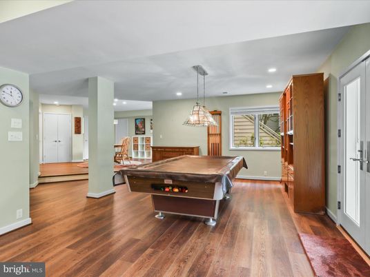Billiard Table, Game Room, Interior, Pendant Lights, Recessed Lighting, Wood Texture Flooring